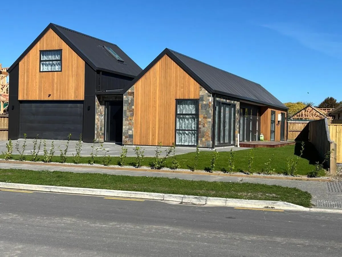 New Luxury House In Christchurch Apartamento