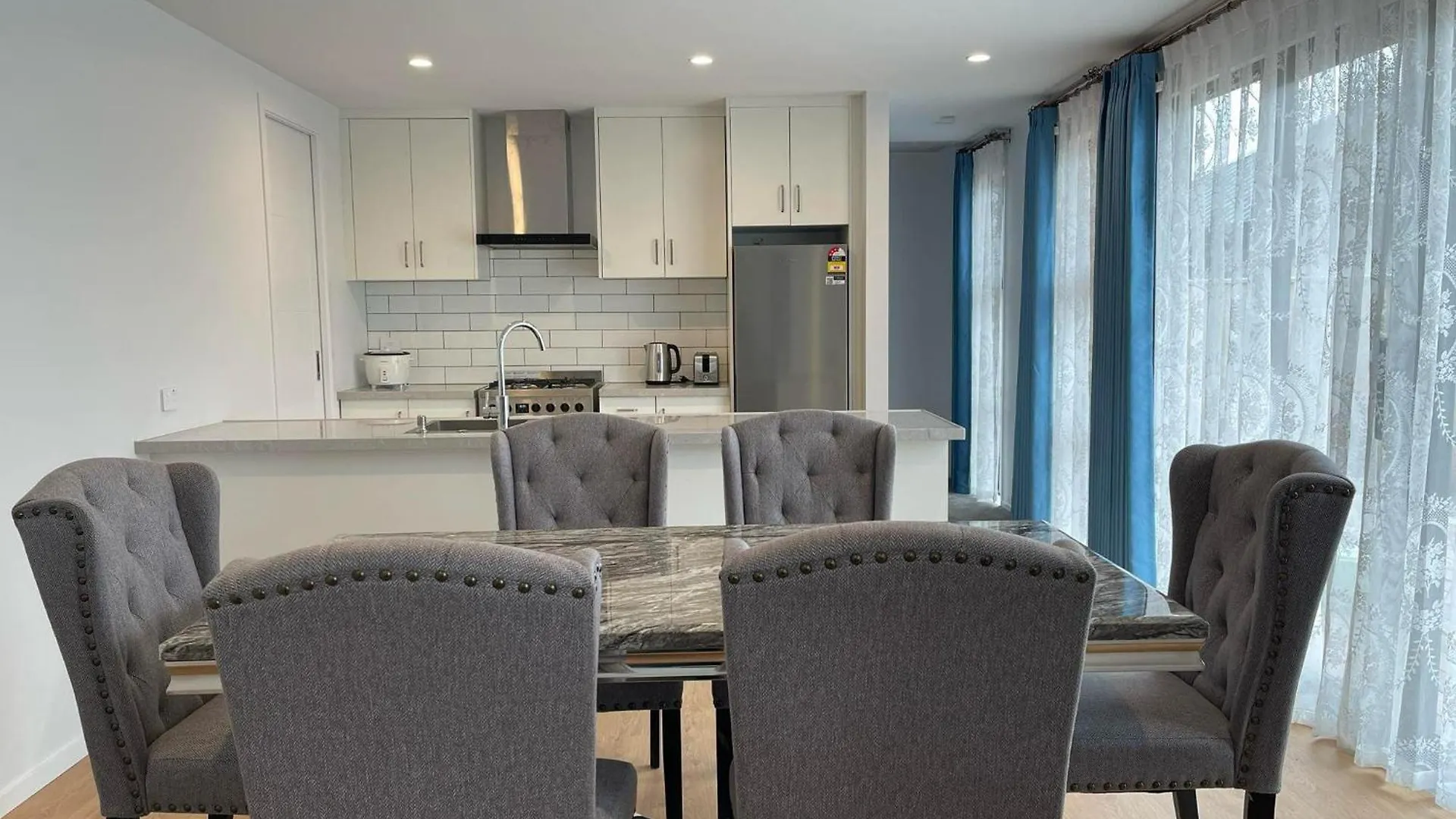 New Luxury House In Christchurch